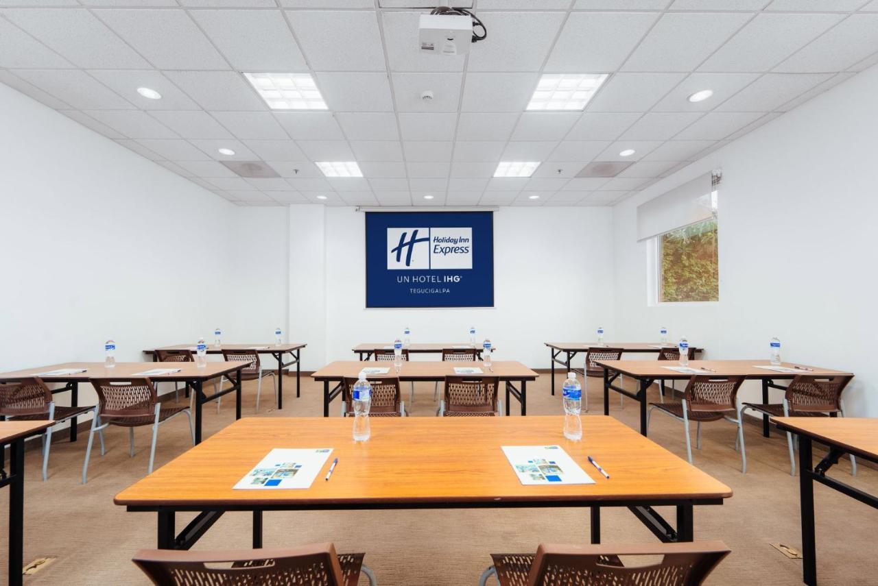 Holiday Inn Express Tegucigalpa By Ihg Exterior foto
