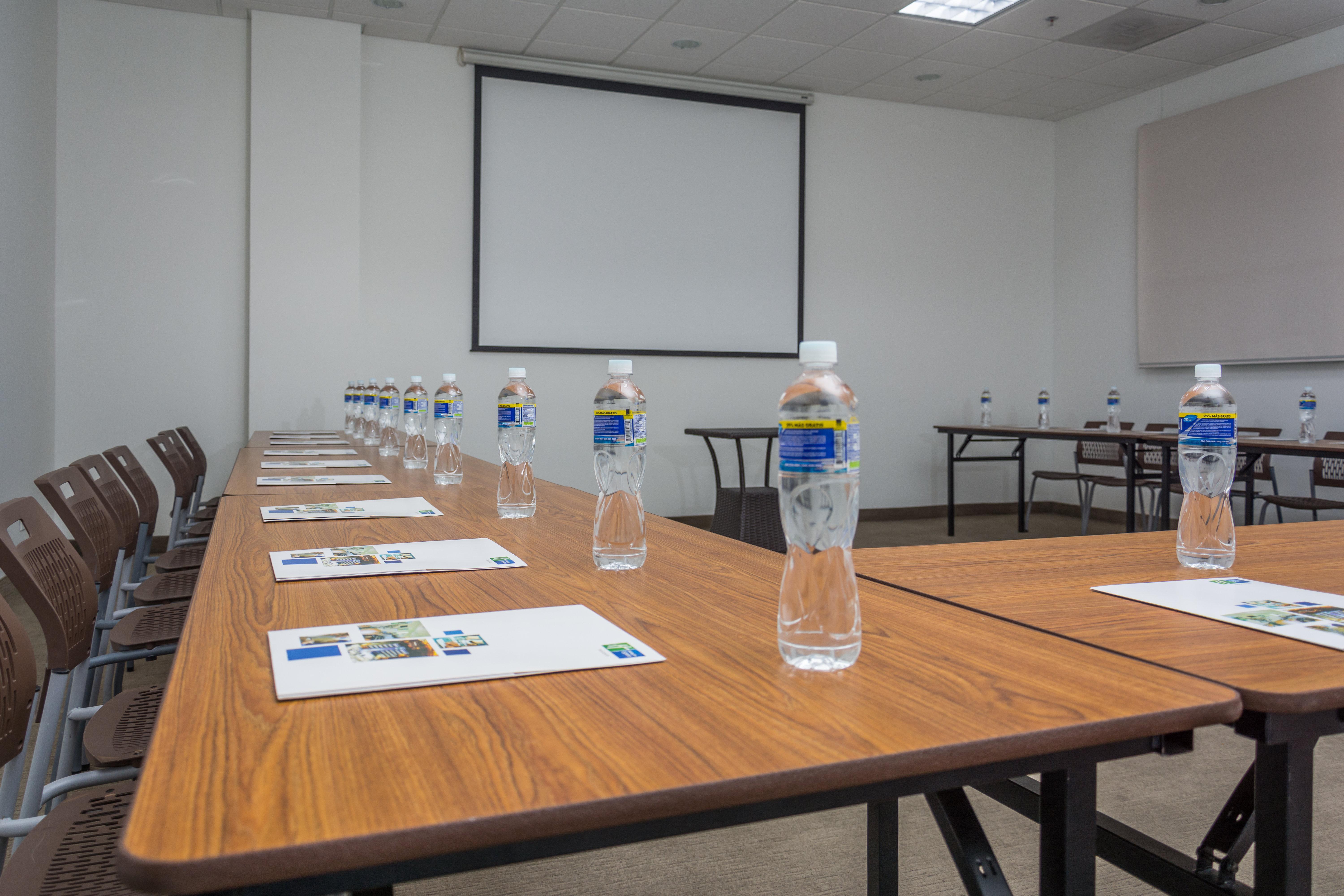 Holiday Inn Express Tegucigalpa By Ihg Exterior foto
