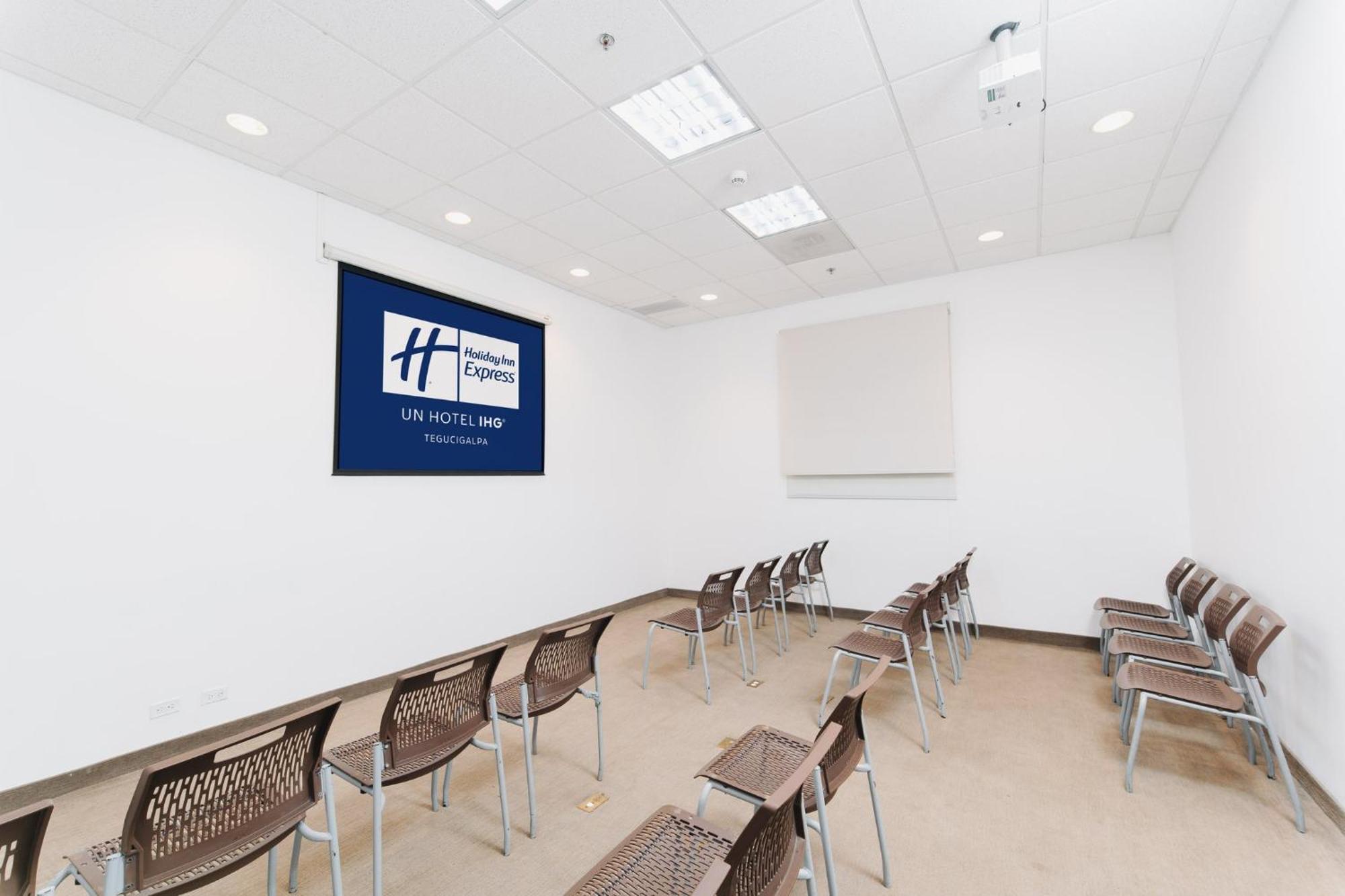 Holiday Inn Express Tegucigalpa By Ihg Exterior foto
